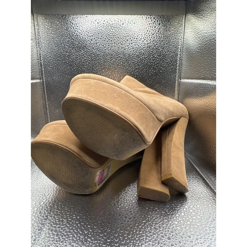 Yoki Nude Suede‎ Platform Ankle Booties Size 8 Chunky Block Heel Zip Up